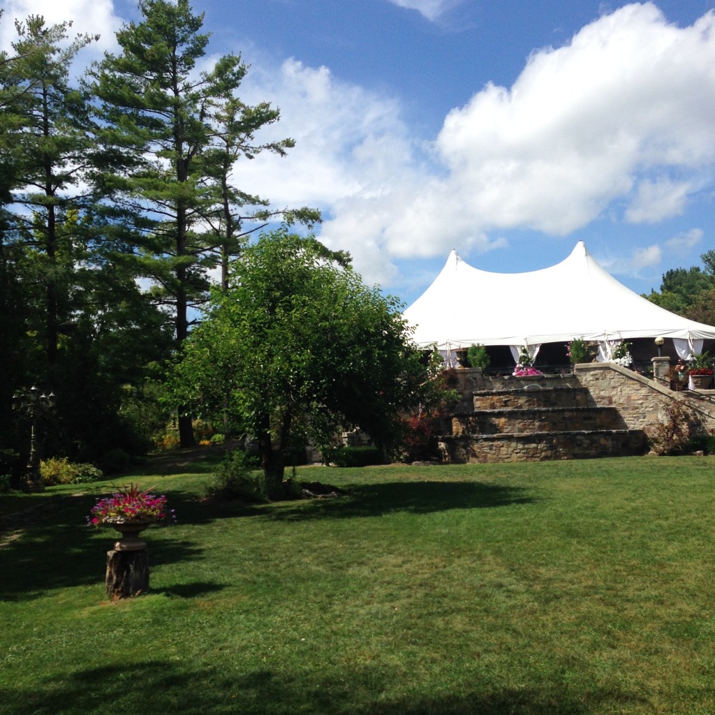 Terracotta Inn tented patio