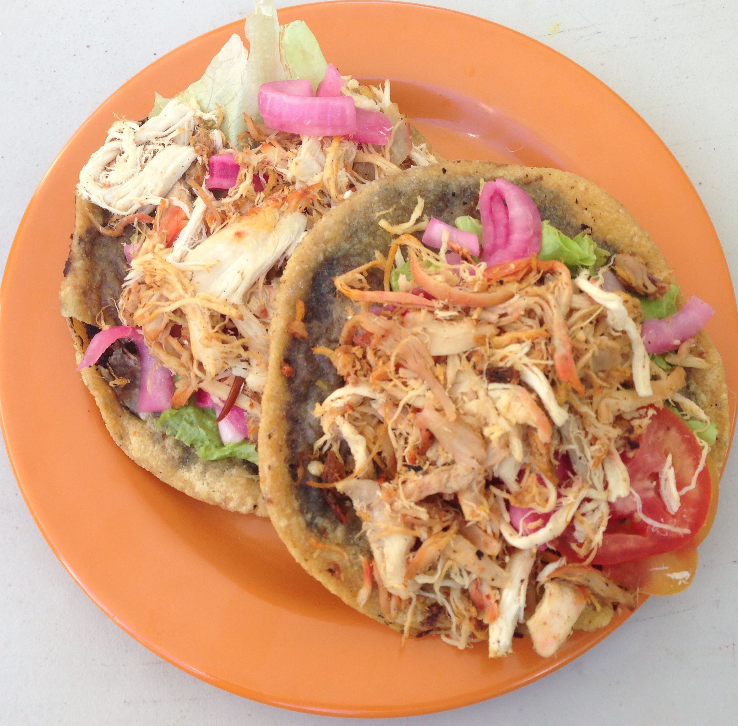 Panuchos de pollo (Chicken Panuchos)